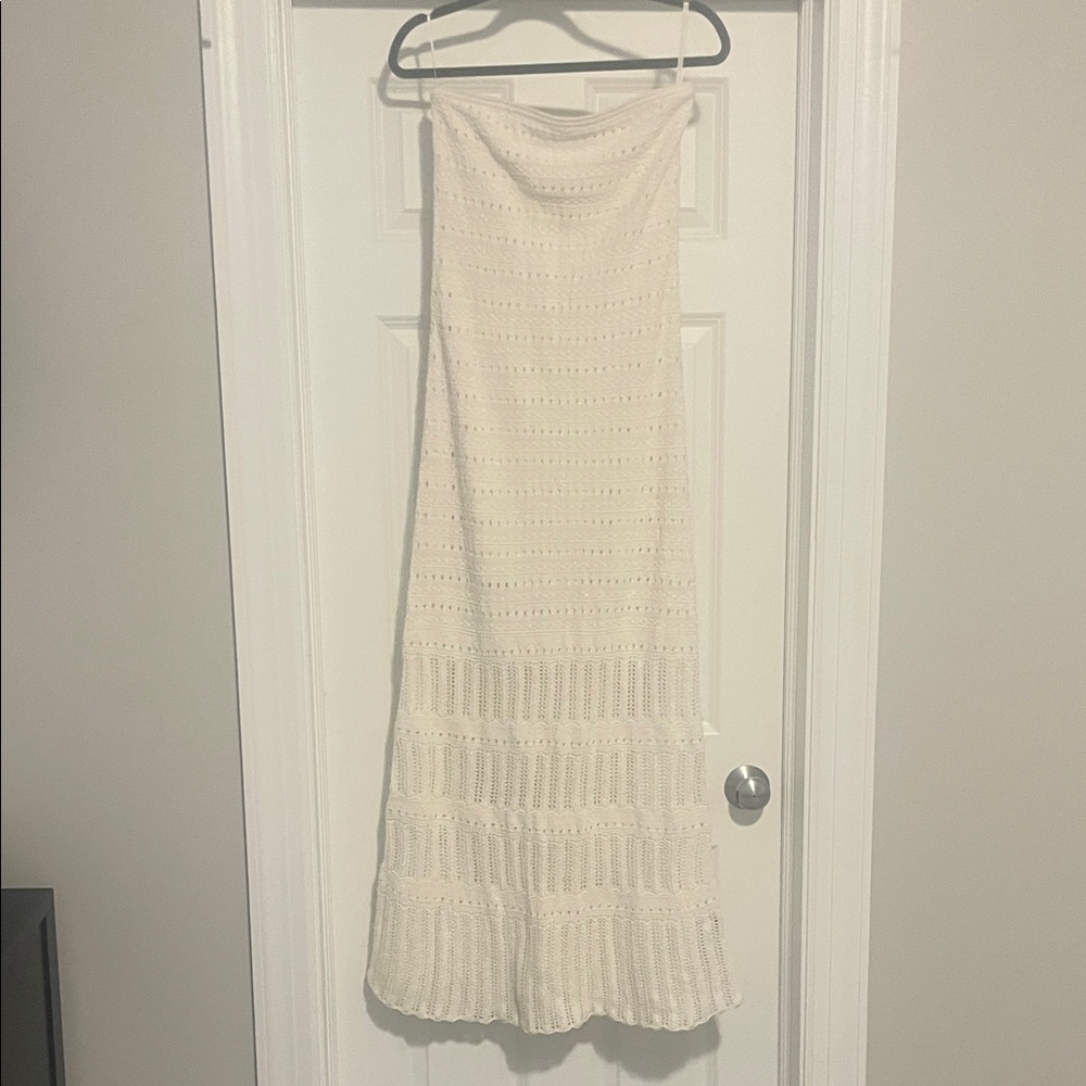 Abercrombie & Fitch Cream Strapless Dress